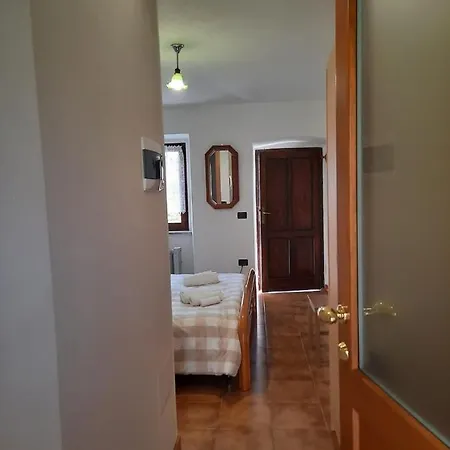 Castello Regina Alojamento de Acomodação e Pequeno-almoço Brembilla